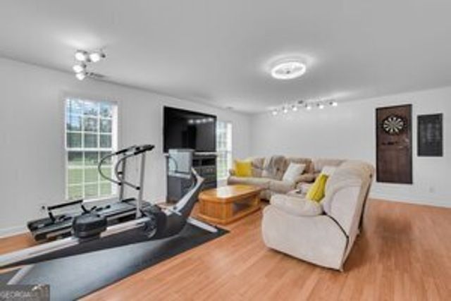 9005 Oakfield Drive, Statesboro, GA 30461