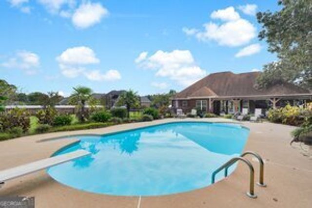 9005 Oakfield Drive, Statesboro, GA 30461