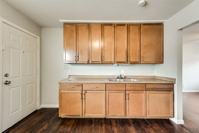 5114 Columbia 109, Dallas, TX 75214