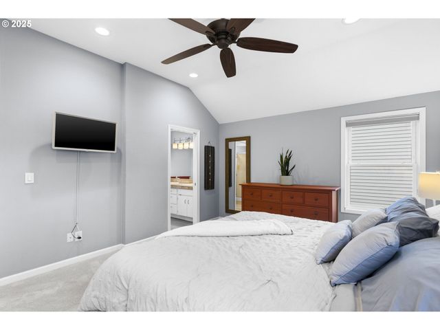 2195 Nw 160TH Ave, Beaverton, OR 97006