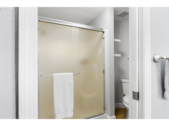 2195 Nw 160TH Ave, Beaverton, OR 97006