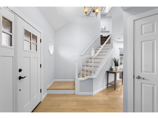 2195 Nw 160TH Ave, Beaverton, OR 97006