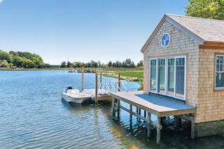 48 Starboard Lane, Osterville, MA 02655