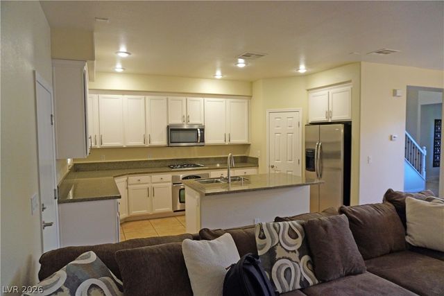 11375 Belmont Lake Drive 103, Las Vegas, NV 89135