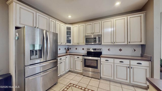 8117 Mason Ridge Lane, Wilmington, NC 28409
