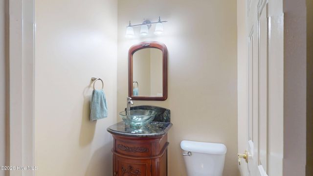 8117 Mason Ridge Lane, Wilmington, NC 28409