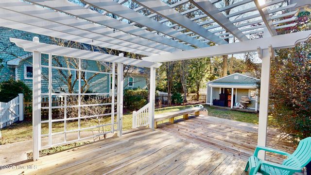 8117 Mason Ridge Lane, Wilmington, NC 28409