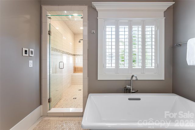 14 Twinflower Trail, Asheville, NC 28804