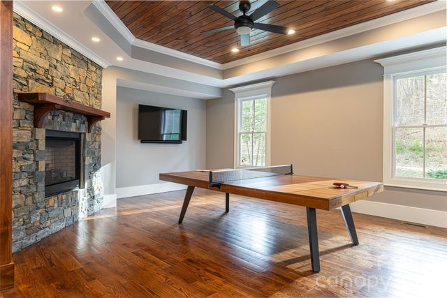 14 Twinflower Trail, Asheville, NC 28804