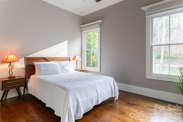 14 Twinflower Trail, Asheville, NC 28804