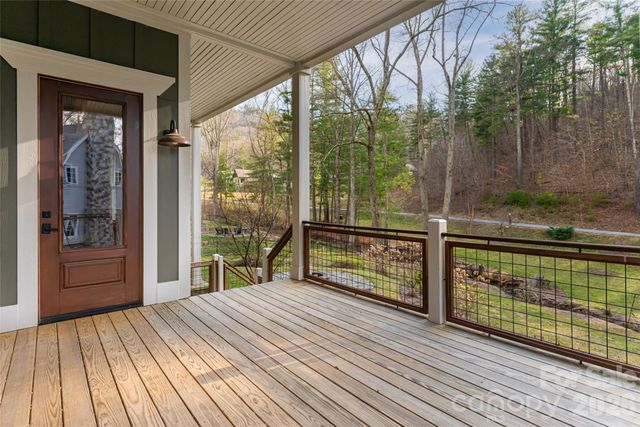 14 Twinflower Trail, Asheville, NC 28804