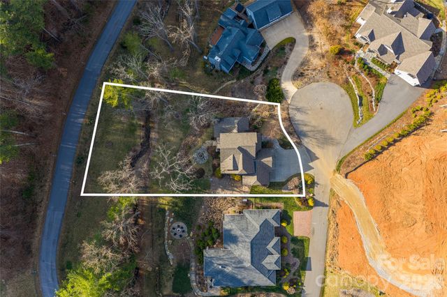 14 Twinflower Trail, Asheville, NC 28804