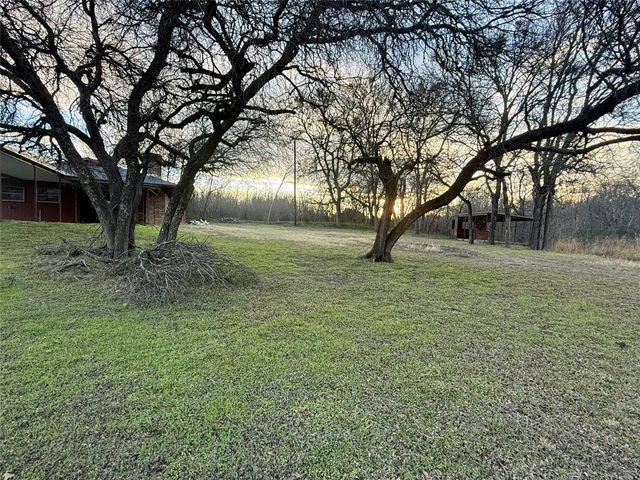 2547 State Highway 31, Hubbard, TX 76648