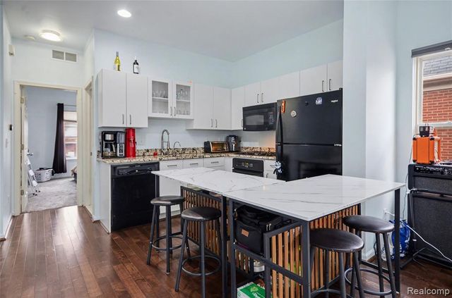 283 E Palmer Street 8, Detroit, MI 48202