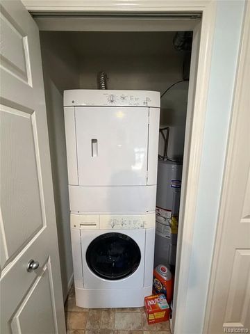 283 E Palmer Street 8, Detroit, MI 48202