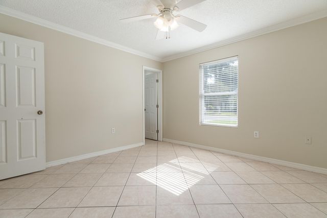 636 Lloyd Street, Fort Walton Beach, FL 32547