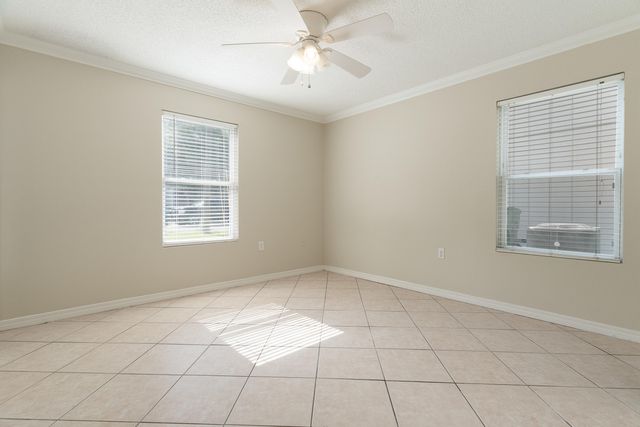 636 Lloyd Street, Fort Walton Beach, FL 32547