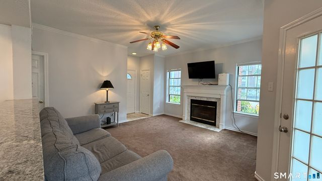 31 High Street 9102, East Hartford, CT 06118