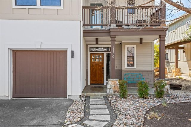 1318 Newning Ave C, Austin, TX 78704