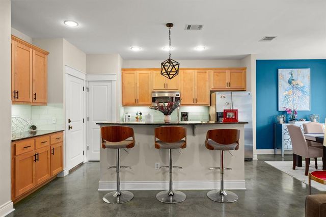 1318 Newning Ave C, Austin, TX 78704
