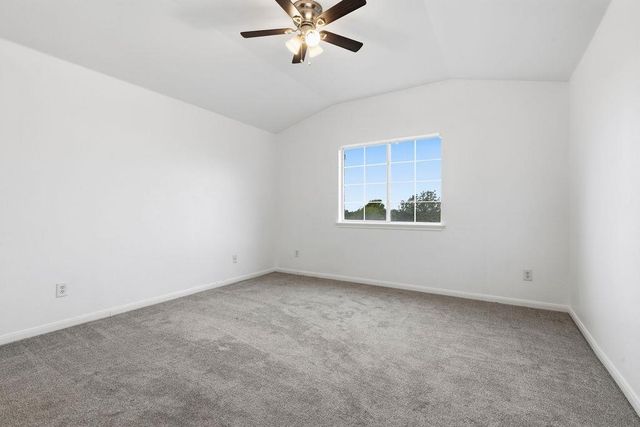 2003 Cockrill CV, Hutto, TX 78634