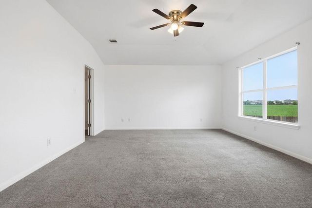 2003 Cockrill CV, Hutto, TX 78634