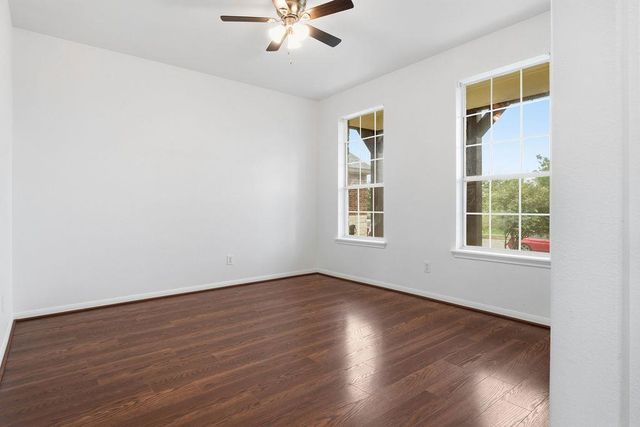 2003 Cockrill CV, Hutto, TX 78634