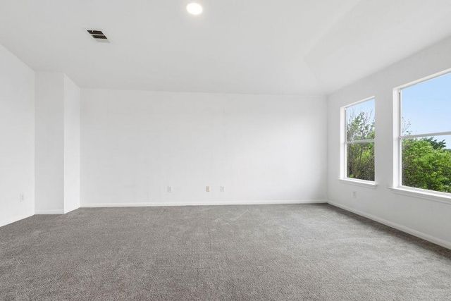 2003 Cockrill CV, Hutto, TX 78634