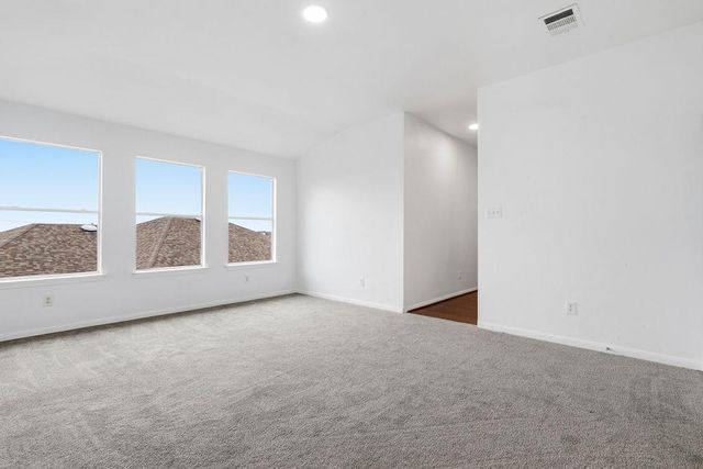 2003 Cockrill CV, Hutto, TX 78634