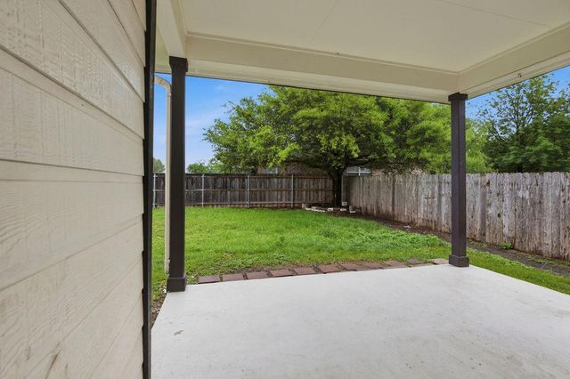 2003 Cockrill CV, Hutto, TX 78634