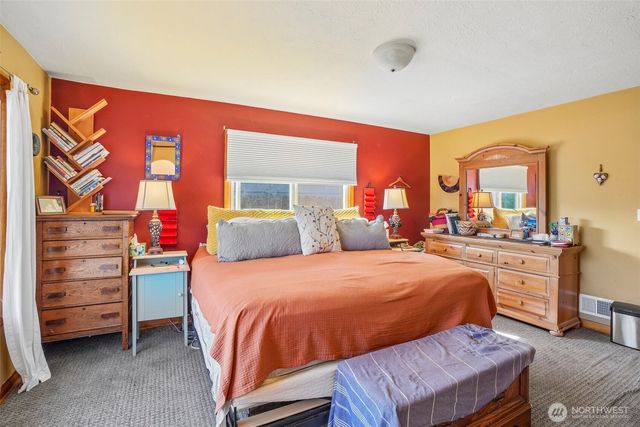 3206 NE 49th Street, Vancouver, WA 98663