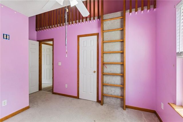 10947 N Wallace Avenue, Kansas City, MO 64157