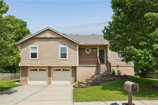 10947 N Wallace Avenue, Kansas City, MO 64157