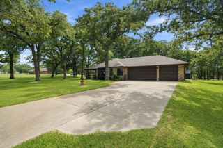 305 Bent Oak Road, Weatherford, TX 76086