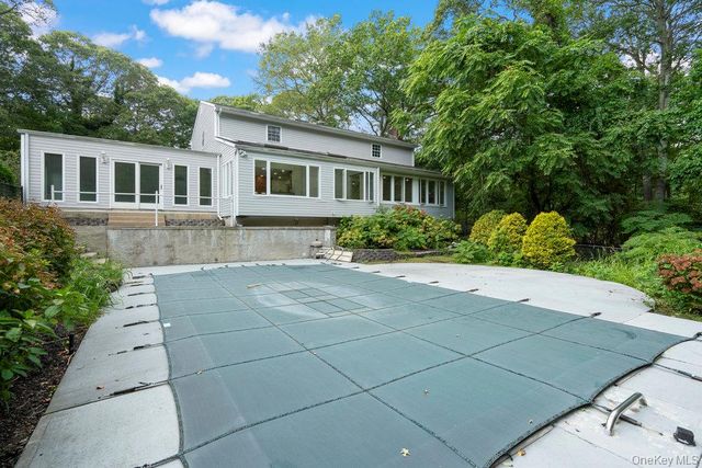 83 Shore Road, Mount Sinai, NY 11766