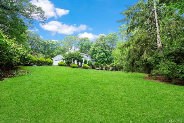 83 Shore Road, Mount Sinai, NY 11766