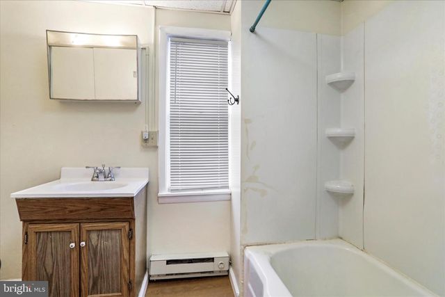 229 E UNION ST, Cumberland, MD 21502