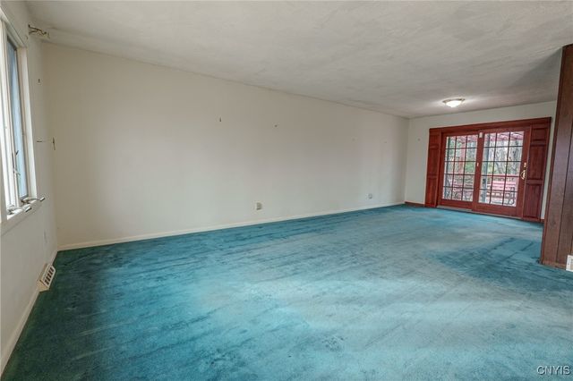 6615 Seville Drive, Rome, NY 13440