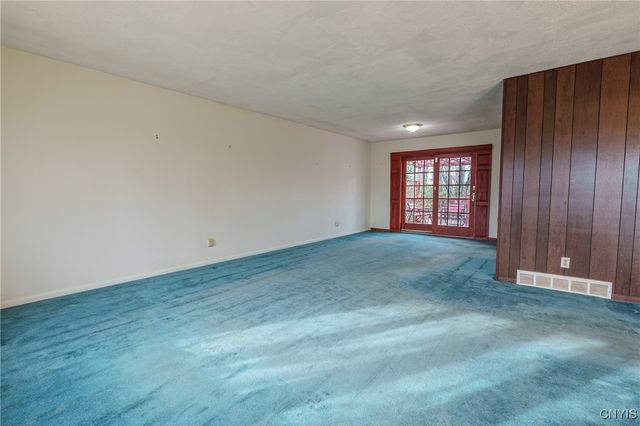 6615 Seville Drive, Rome, NY 13440