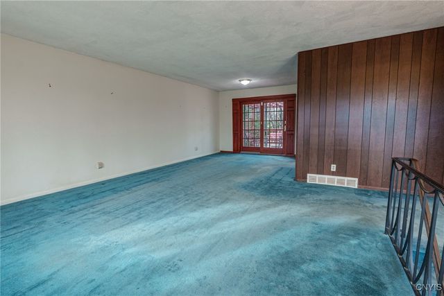 6615 Seville Drive, Rome, NY 13440