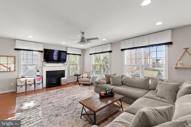 102 FLYFOOT DR, Stephenson, VA 22656