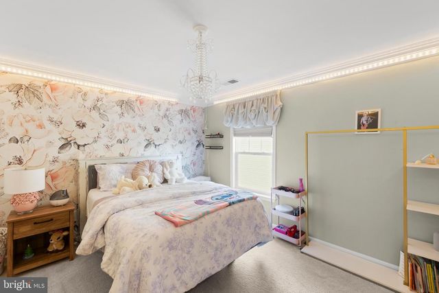 102 FLYFOOT DR, Stephenson, VA 22656