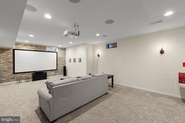 102 FLYFOOT DR, Stephenson, VA 22656