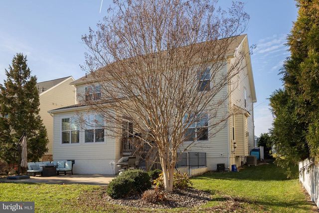 102 FLYFOOT DR, Stephenson, VA 22656