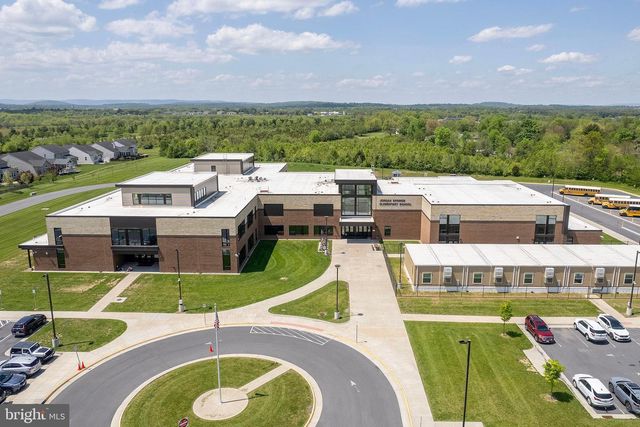 102 FLYFOOT DR, Stephenson, VA 22656