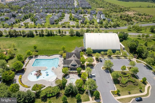 102 FLYFOOT DR, Stephenson, VA 22656