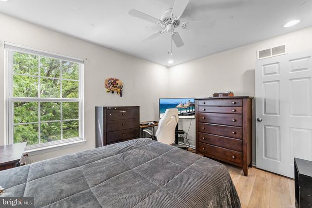 4252 MILADIES LN, Doylestown, PA 18902