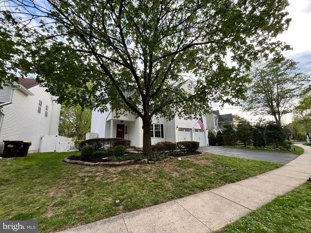 4252 MILADIES LN, Doylestown, PA 18902