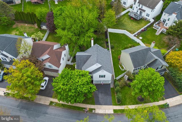 4252 MILADIES LN, Doylestown, PA 18902