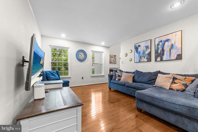 4252 MILADIES LN, Doylestown, PA 18902